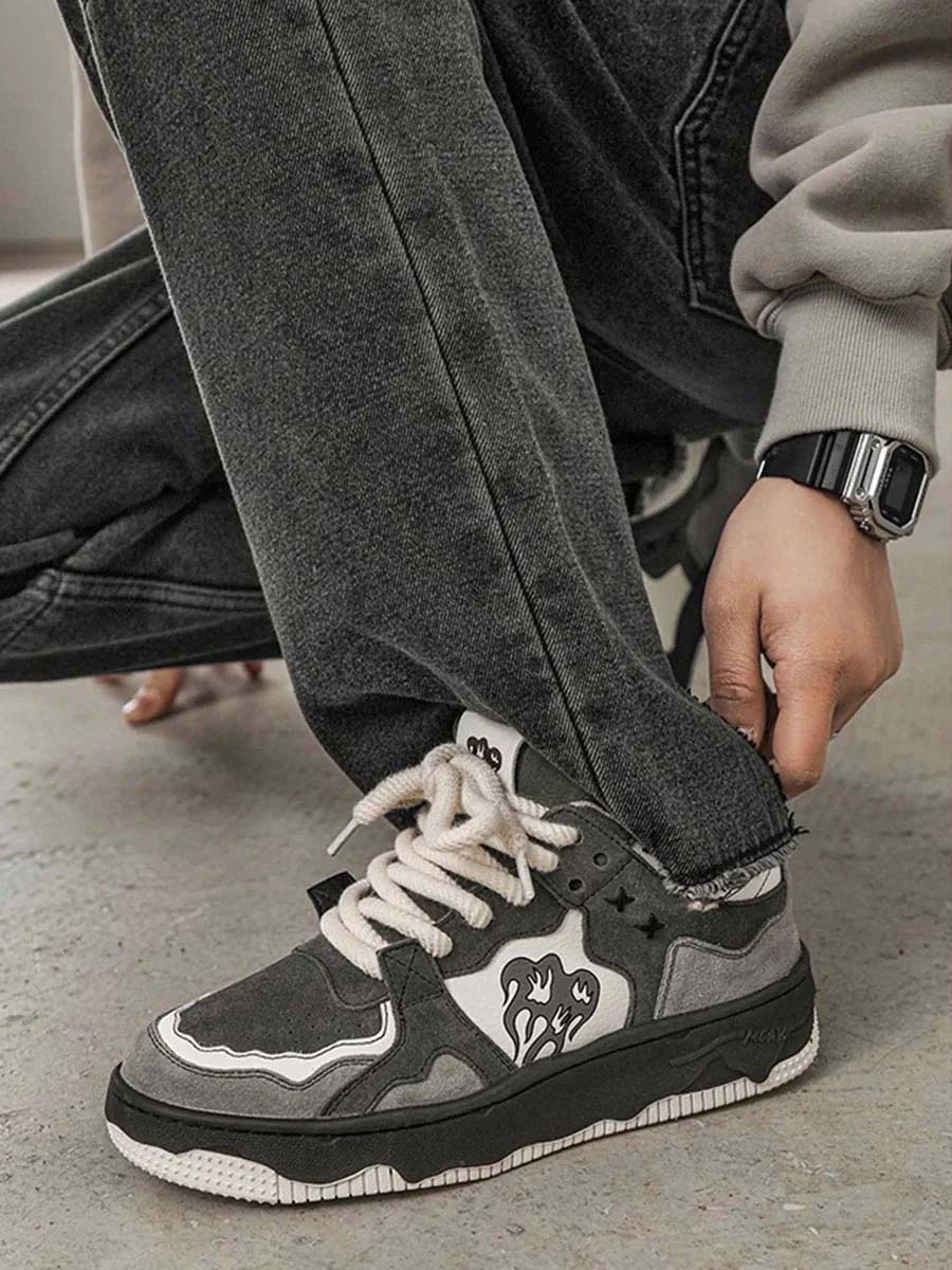 Vintage outlet skate shoes