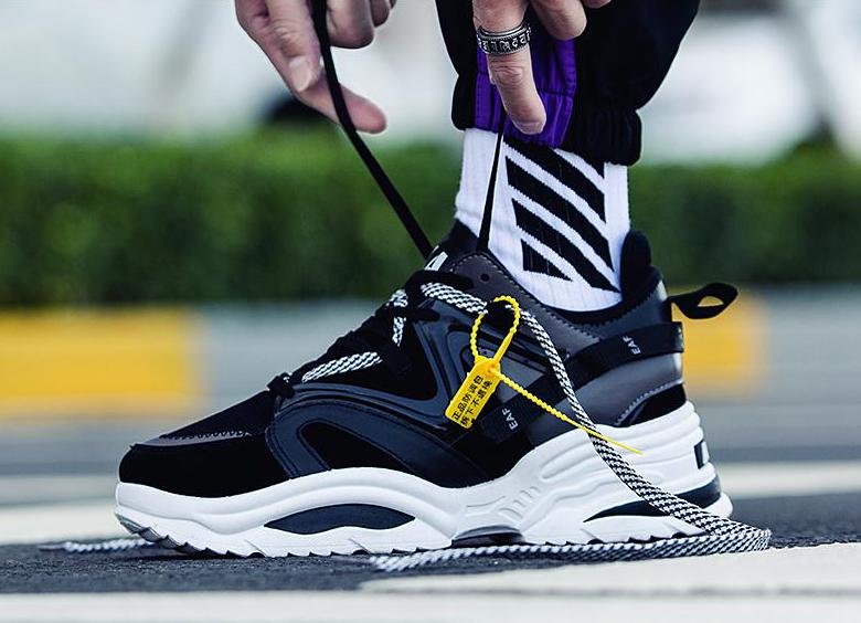 Phoenix Wave Runner Sneakers - Black Stripes